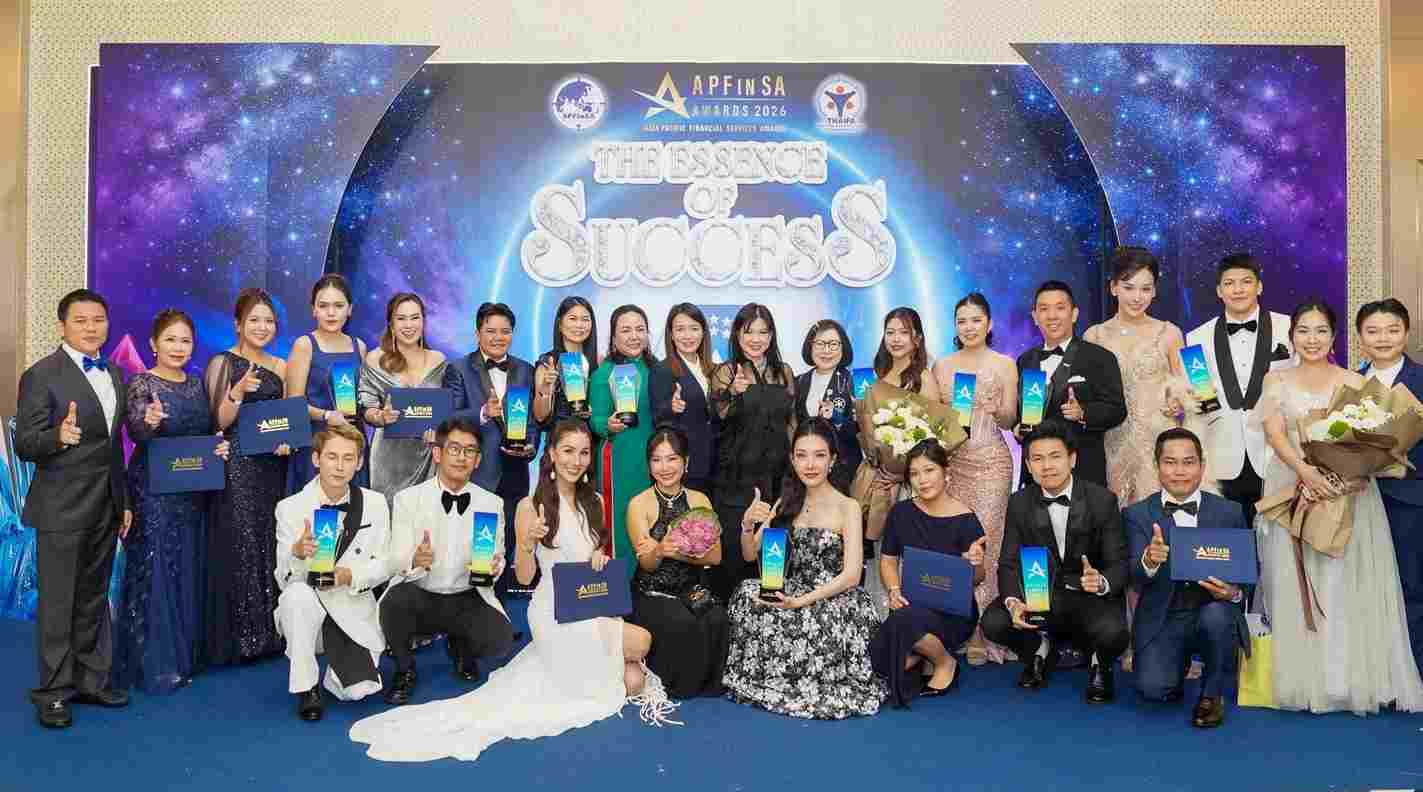 กรุงไทย-แอกซ่า ประกันชีวิต ร่วมเฉลิมฉลองความสำเร็จของ 28 สุดยอดตัวแทน